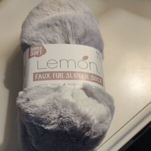 Lemon Soft Faux Fur Slipper Sock in Light Gray